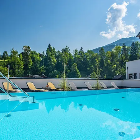 Mountain-View Chalet In Wagrain Шале *